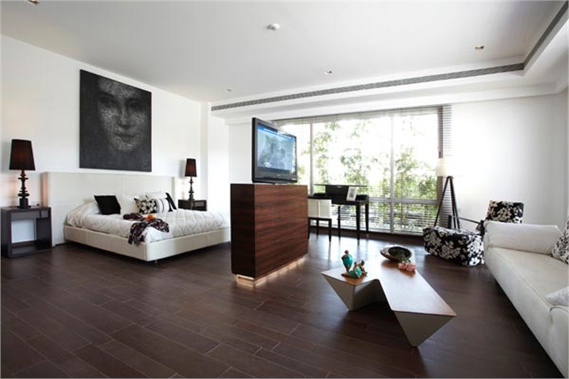 4 BHK Multistorey Apartment / Flat for rent in Koregoan Park Pune