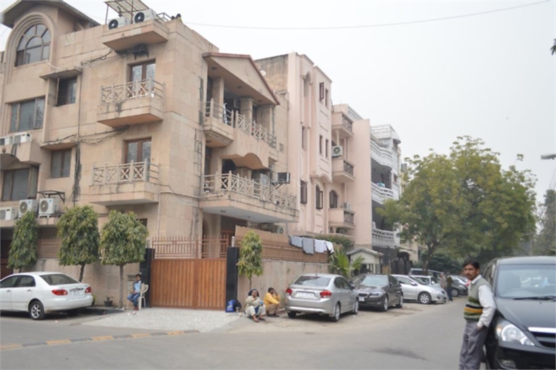 3 BHK Builder Floor Apartment for sale in Safdarjung Enclave New Delhi
